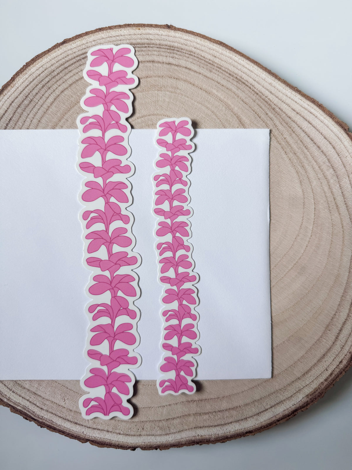 Lei Strand Sticker